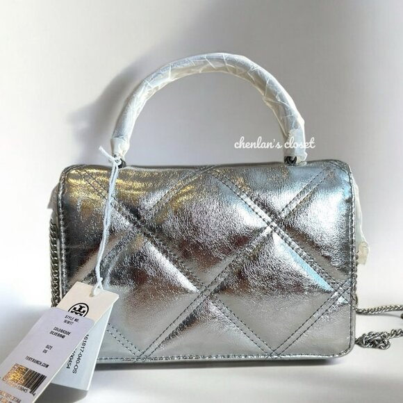 Tory Burch Silver Quilted Crossbody Bag with Chain Strap - Picture 4 of 12
